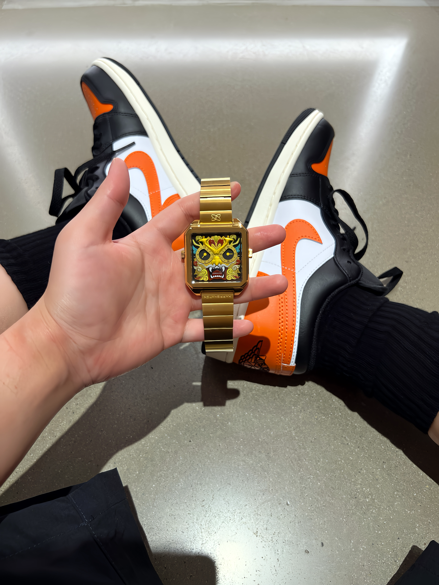 HappieWatch Gold Dragon - The Ultimate Luxury Watch HappieWatch